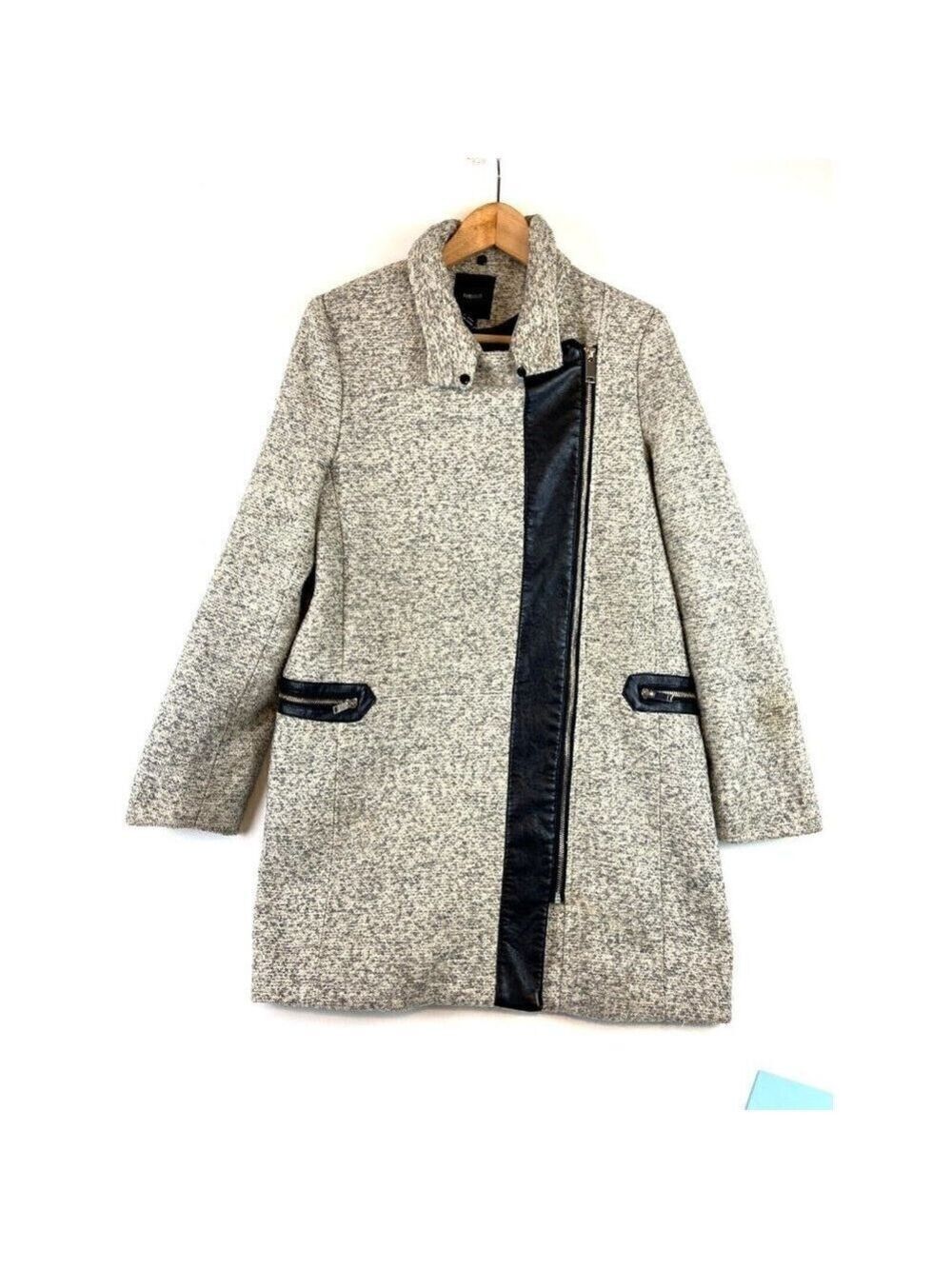 Forever 21 Women's Full Zip Tweed Coat Size Medium